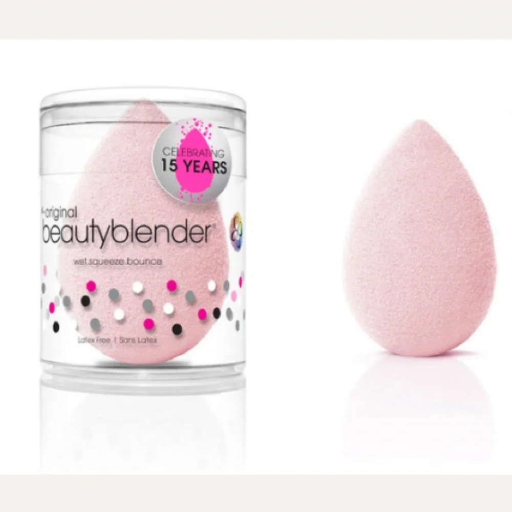 5 for 25⚡️The Original Beauty Blender Sponge Makeup Blender NWT in box